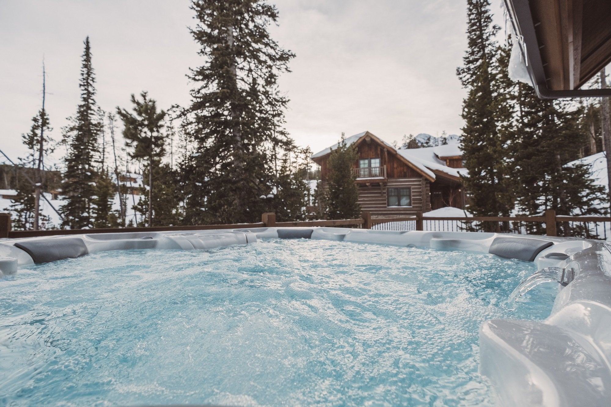 Tips for Using Your Hot Tub in Winter